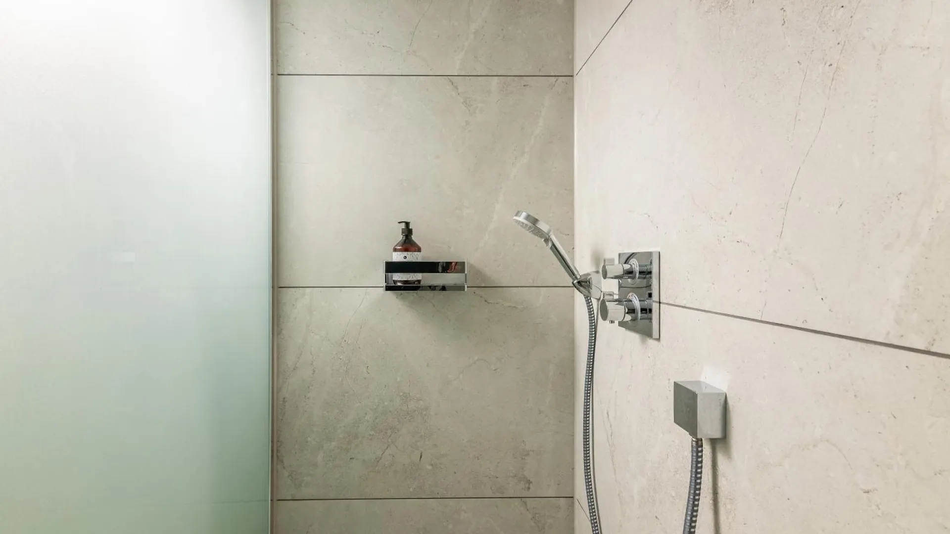 ***  Terofal Hotel Schliersee - Komplett Neu Renoviert Německo