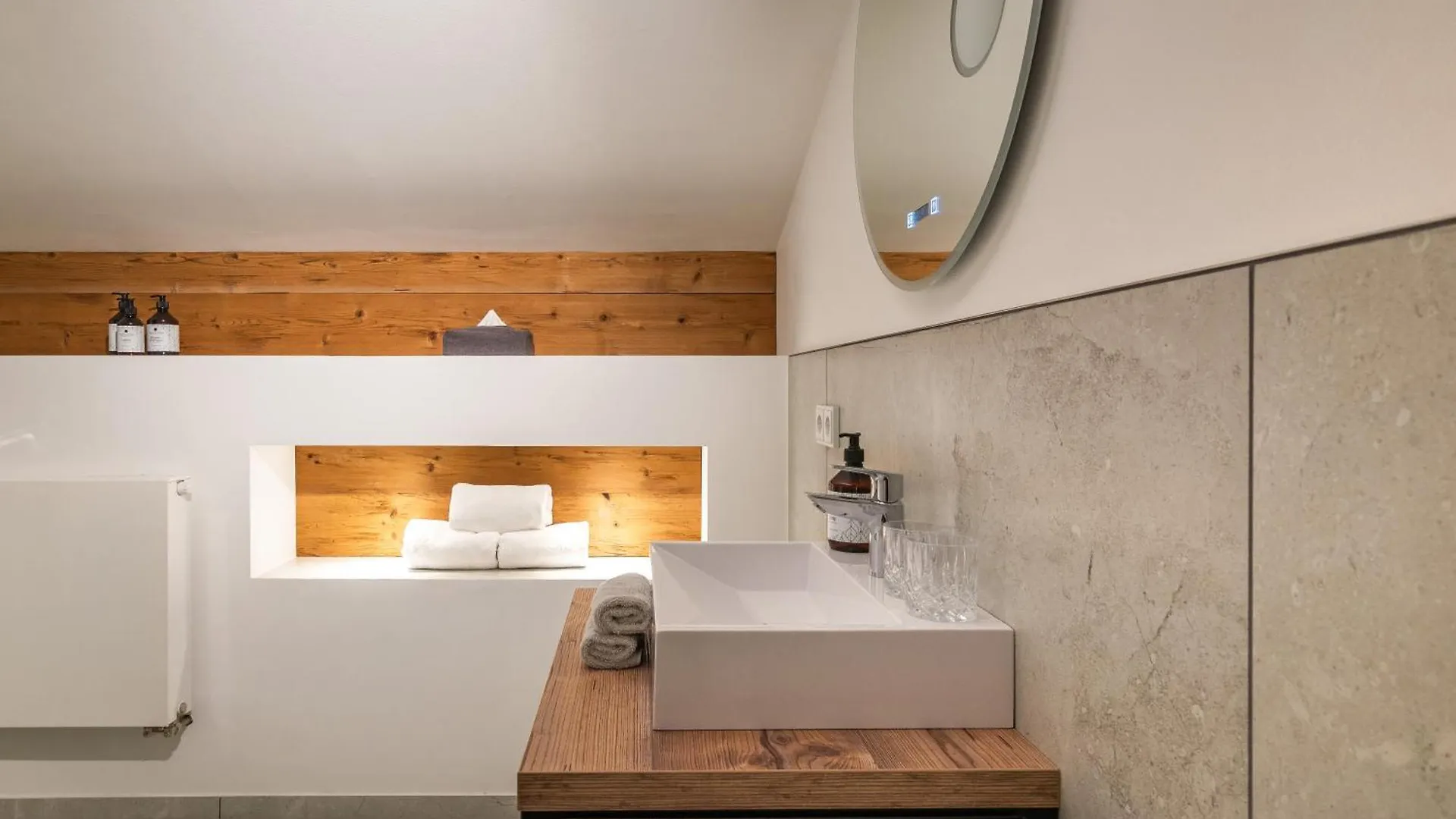 Terofal Hotel Schliersee - Komplett Neu Renoviert
